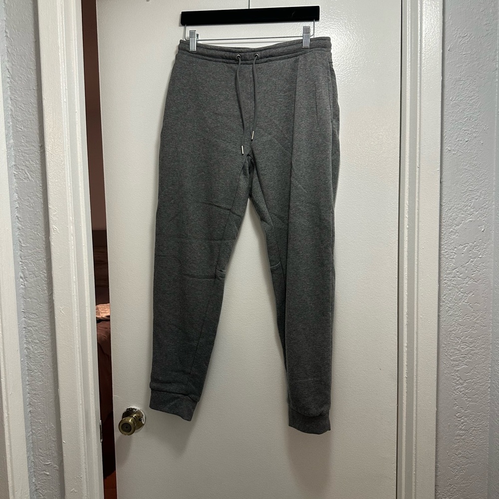 10. Troop sweatpants, gray, new